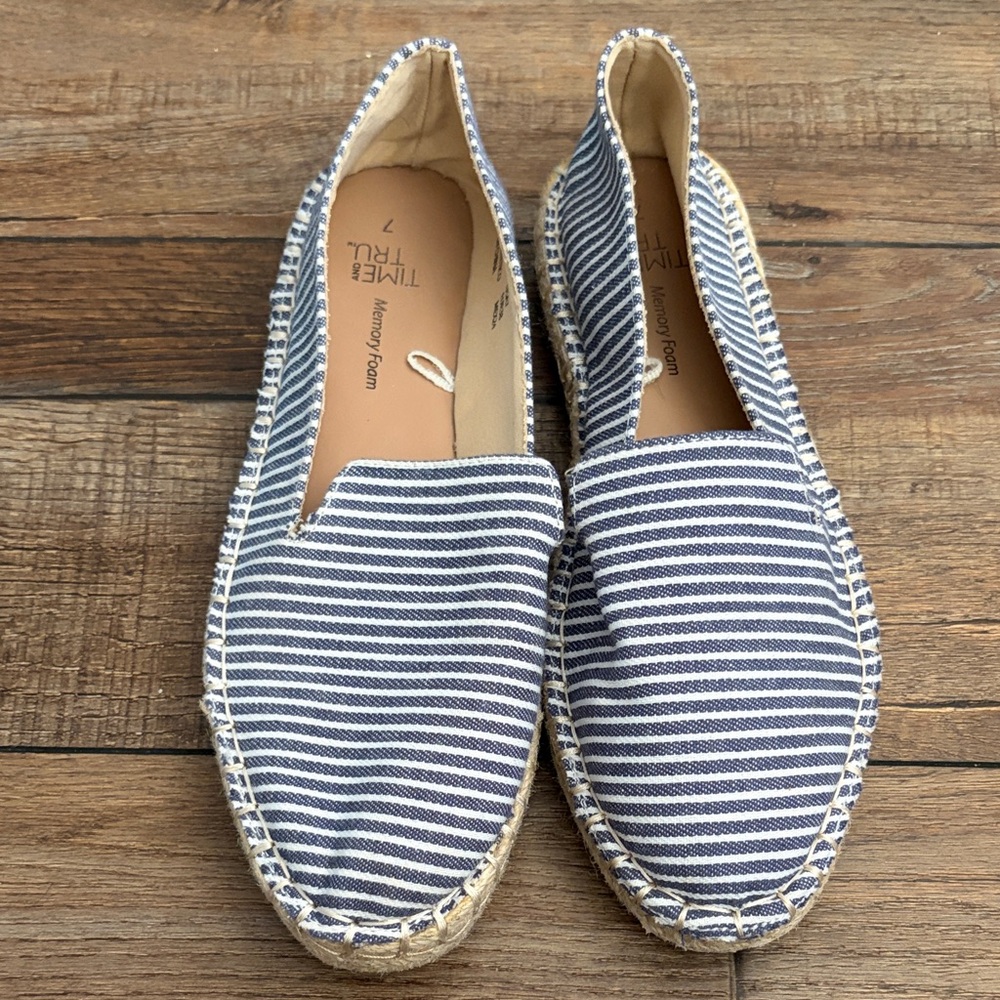 Time and Tru Blue and White Espadrille Shoes